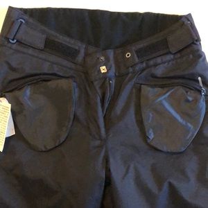 Women’s ski pants